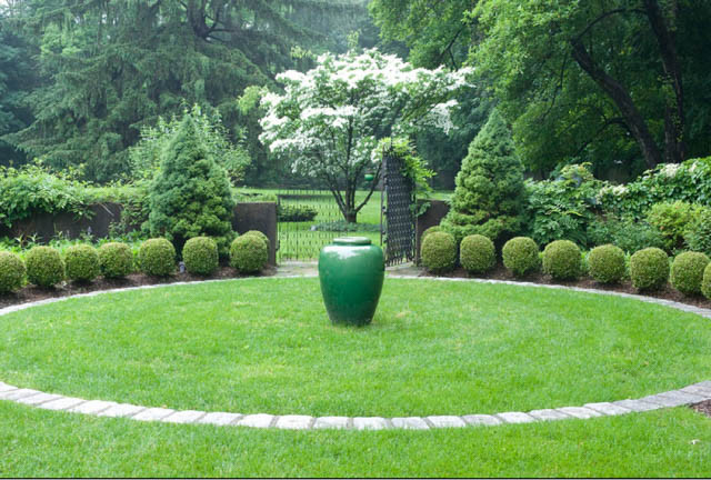 Garden ideas, landscaping ideas, Formal courtyard, formal backyard, formal garden, Urn, Kousa Dogwood, Boxwood hedge, Westover landscape Design