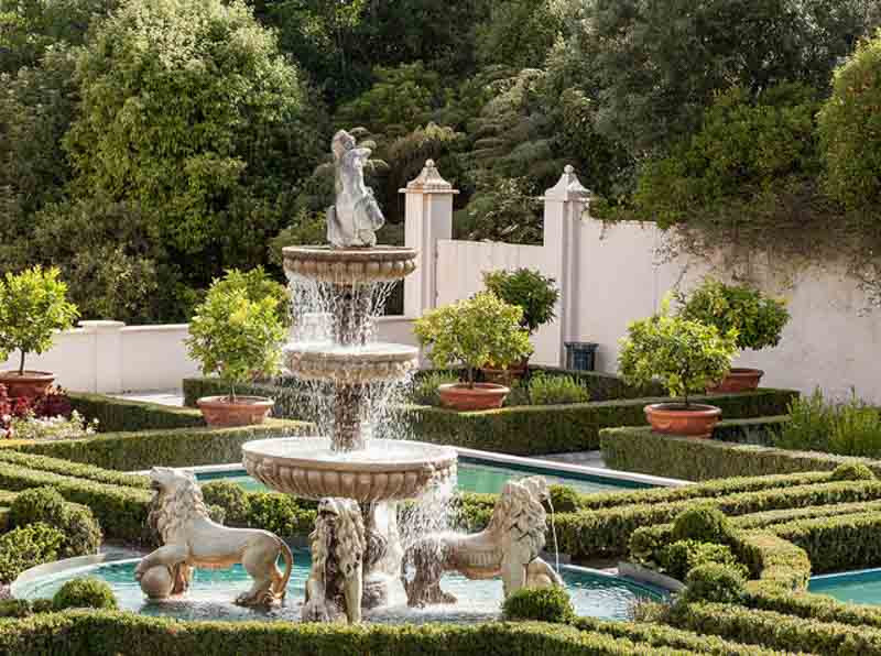 How to Create Italian Garden: Transform Your Yard with Elegance