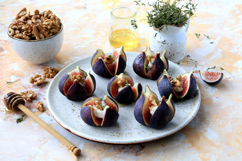 Walnut, English Walnut, Persian Walnut, European Walnut, French Walnut, Juglans regia