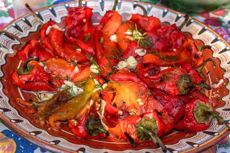 Bell Pepper, Capsicum, Capsicum annuum, Capsicum annuum var. annuum, Green Pepper, Red Pepper, Sweet Bell Pepper, Sweet Pepper, Yellow Pepper