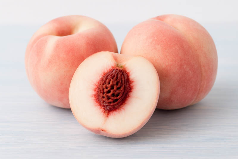 White Peach Varieties for Every Climate