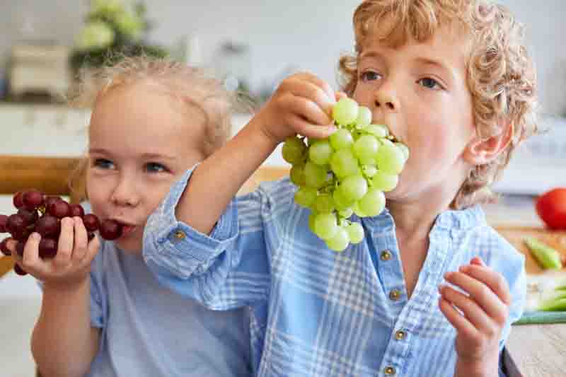 Best seedless grapes, eats eating grapes